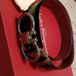Salvatore Ferragamo Reversible Emblem Belt size 34
